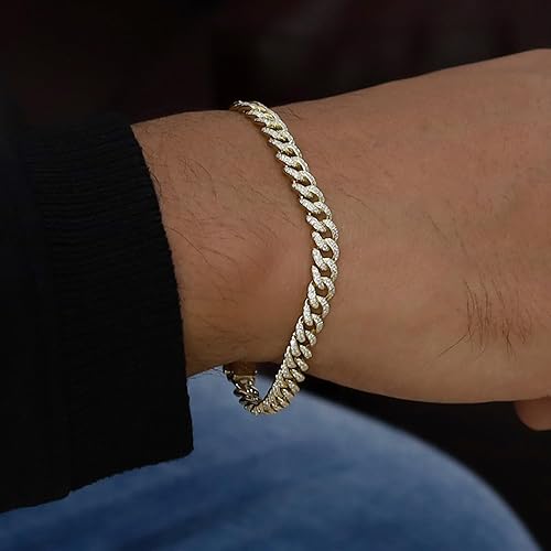 Men's Luxury Moissanite Cuban Bracelet – A Touch of Elegance