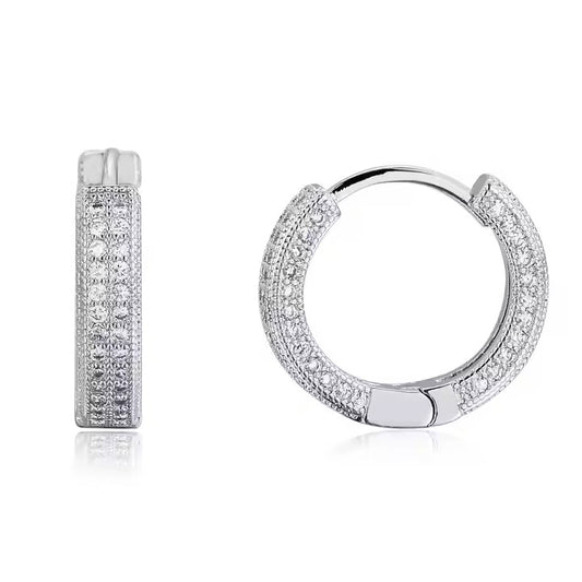 Classic Round-Cut Diamond Hoop Earrings for Women - Timeless Elegance