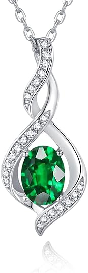 Exquisite Oval Emerald Pendant – A Symbol of Love & Prosperity