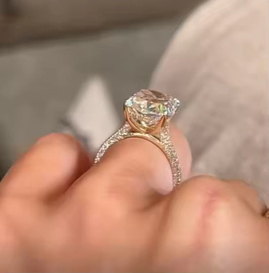 Cushion Cut Diamond Ring – Elegant Wedding Jewelry for Women