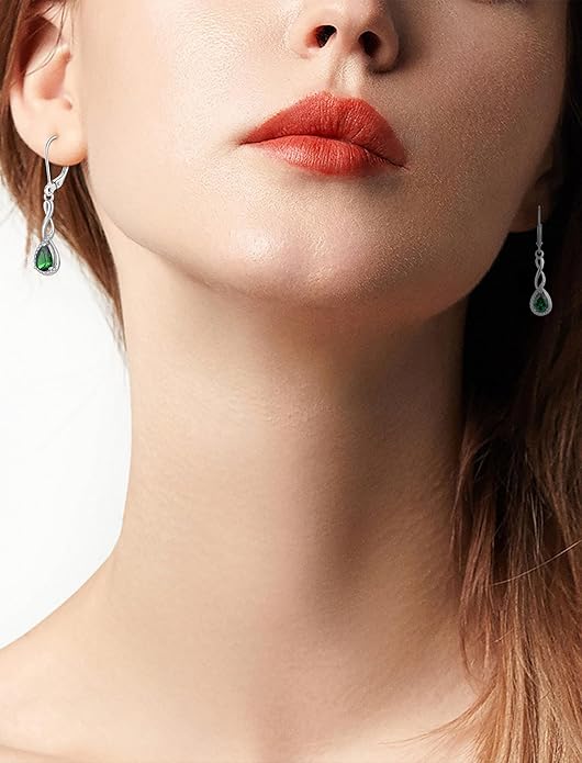 Elegant Women’s Drop Earrings – Pear Cut Green Emerald