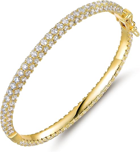 Exquisite Round Cut Diamond Cluster Bracelet – Timeless Elegance & Sparkle