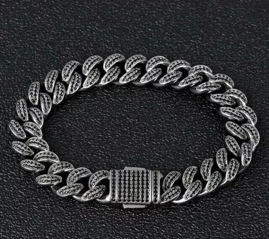 Black Diamond Cuban Link Bracelet in Black Gold Plating – Bold Elegance & Unique Style | Luxury Jewelry