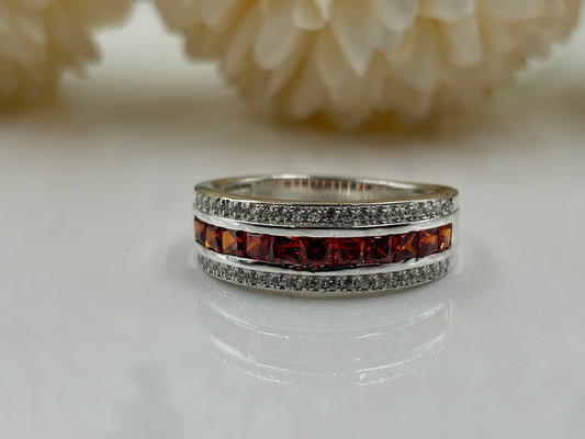 Princess Cut Garnet and Diamond Band Ring - Elegant 925 Sterling Silver Jewelry