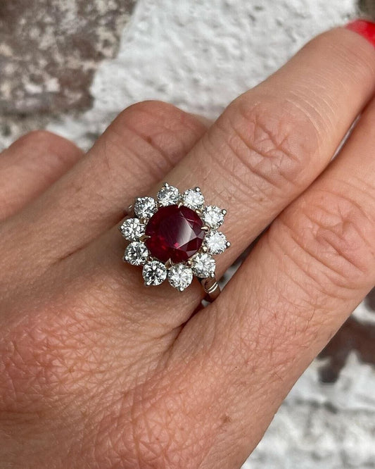 Vintage - Inspired Round Cut Ruby Ring β Sophisticated & Unique - BerylcraftsVintage - Inspired Round Cut Ruby Ring β Sophisticated & UniqueWomen's Ring