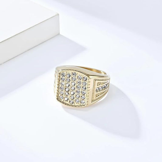 Elegant Diamond Cluster Ring - Perfect for Men’s Engagements