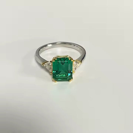 Luxurious Emerald-Cut Green Emerald Two-Tone Ring – A Bold Statement