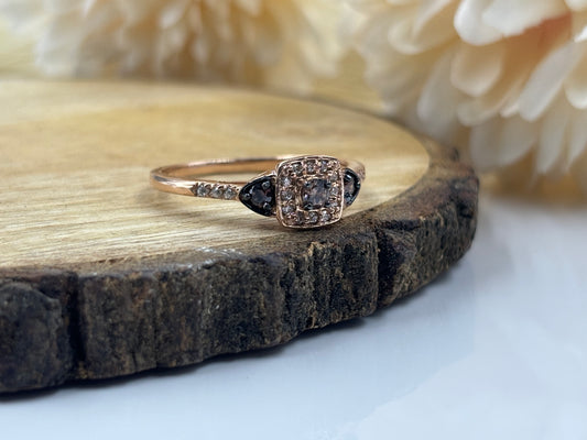 Luxurious Brown Diamond Ring in Sterling Silver – Elegant Diamond Jewelry