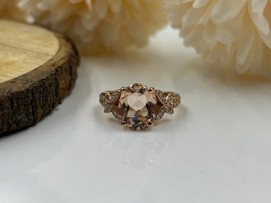 Glamorous Brown Diamond Ring – Perfect for Engagement