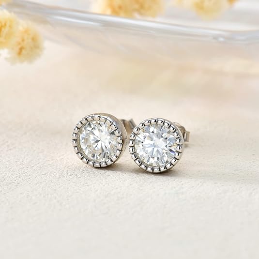 Brilliant Diamond Round Stud Earrings – A Symbol of Love & Purity - BerylcraftsBrilliant Diamond Round Stud Earrings – A Symbol of Love & PurityWomen's