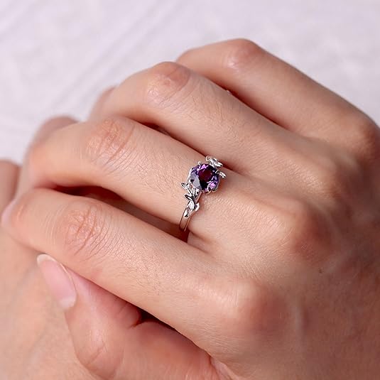 Elegant Round Cut Purple Amethyst Women's Ring – Sterling Silver - BerylcraftsElegant Round Cut Purple Amethyst Women's Ring – Sterling SilverWomen's Ring