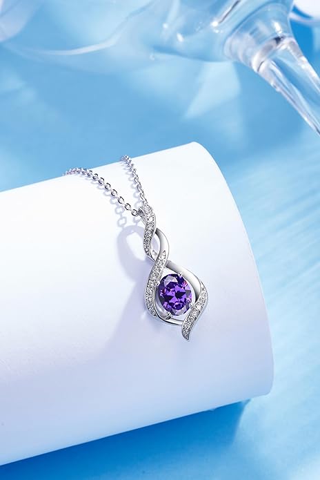 Minimalist Amethyst Pendant – Oval Cut Gemstone Necklace for Everyday Wear - BerylcraftsMinimalist Amethyst Pendant – Oval Cut Gemstone Necklace for Everyday WearPendant