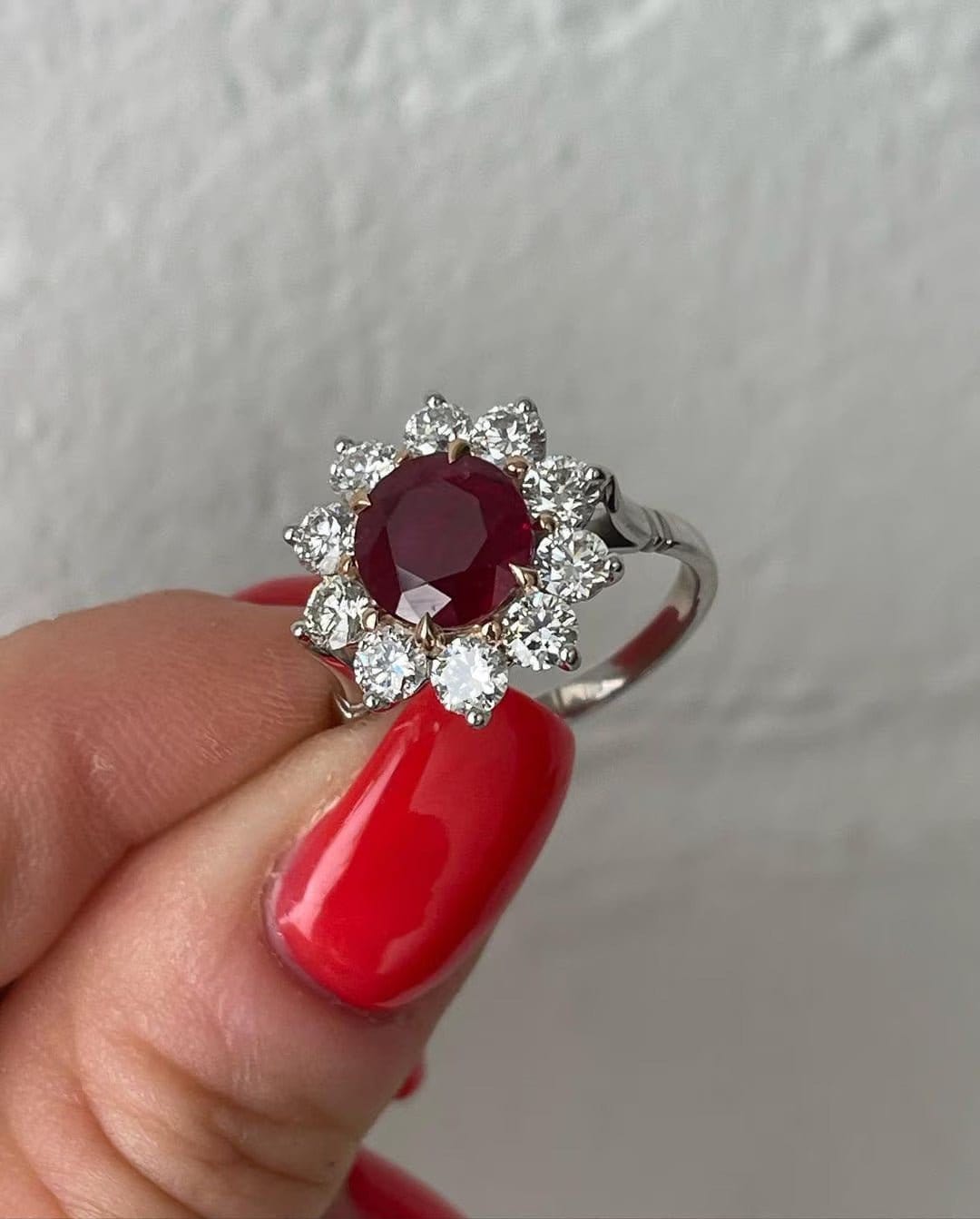 Vintage - Inspired Round Cut Ruby Ring – Sophisticated & Unique - BerylcraftsVintage - Inspired Round Cut Ruby Ring – Sophisticated & UniqueWomen's Ring
