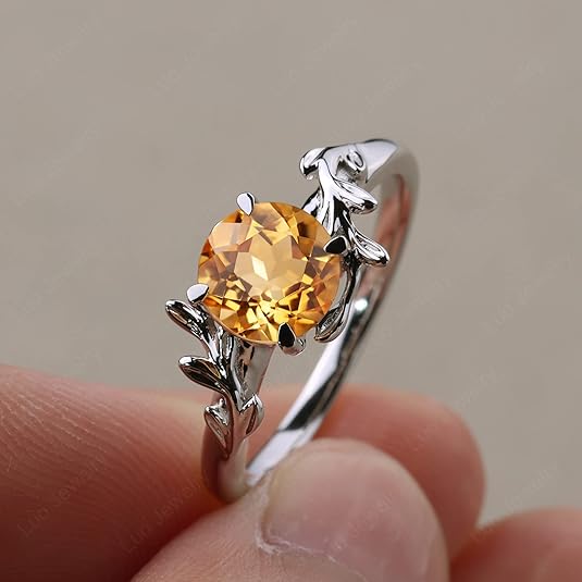 Women's Citrine Engagement Ring – Classic Round Cut Design - BerylcraftsWomen's Citrine Engagement Ring – Classic Round Cut DesignWomen's Ring
